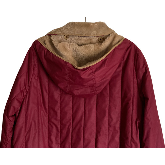 Fingerhut Fashions Women's 18 Red Maroon Coat Quilted Faux Fur Trim Details - Picture 14 of 14